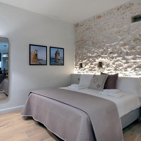 Villar Suites By Cadiz4Rentals Buitenkant foto